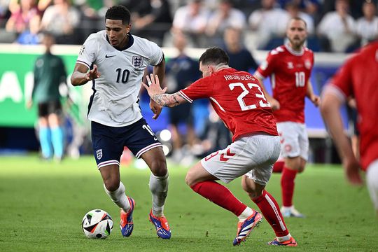 Jude Bellingham, în duel cu Hojbjerg. Sursă foto: Imago