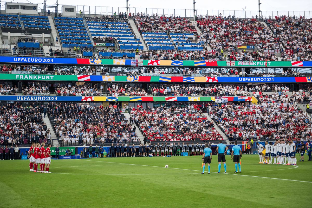 Vestea care i-a întristat pe jurnaliștii englezi prezenți pe stadion la Danemarca - Anglia: „Accident șocant”