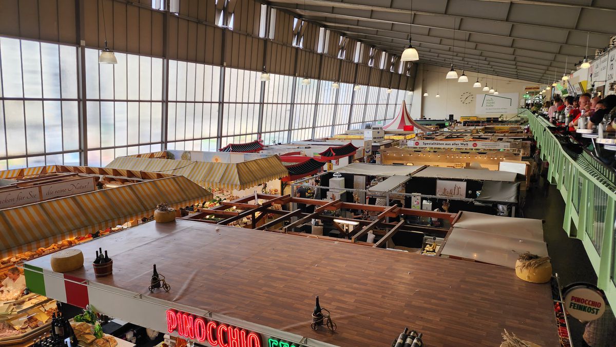 Piața din Frankfurt - „Kleinmarkthalle”