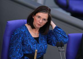 Scandal de rasism la Euro! „Vicele” Bundestagului a șocat: „Imaginați-vă dacă ar fi numai jucători germani albi”