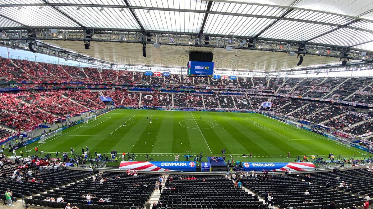 Înainte de Danemarca - Anglia