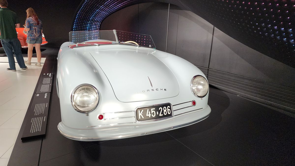 Muzeul Porsche din Stuttgart