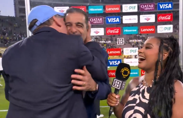 Antrenorul lui Botafogo, pupat de multimilionarul american, la flash-interviu: „Am omorât PSG cu propria ei otravă”