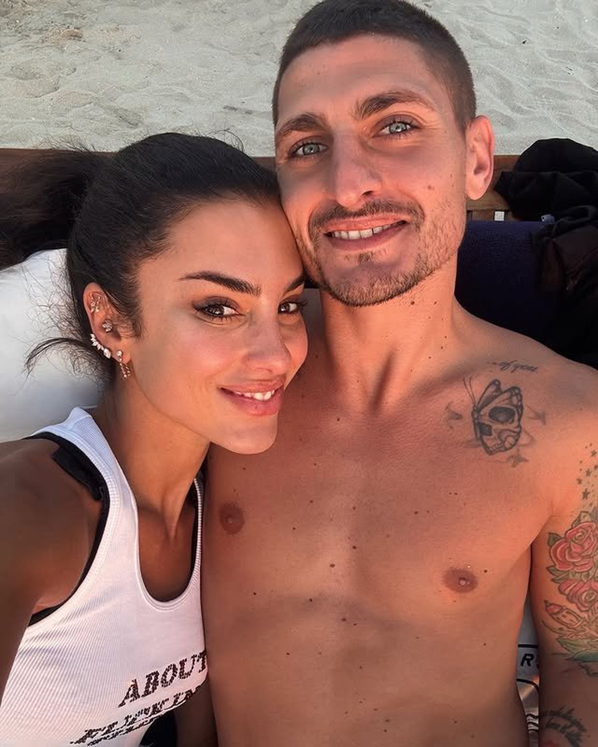 Zlatan Ibrahimovic, Marco Verratti și Jessica Aidi, pe plajă în Ibiza