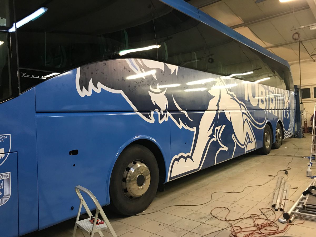 Noul autocar al Universității Craiova