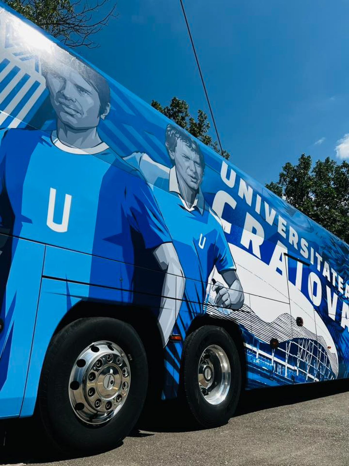 Noul autocar al Universității Craiova