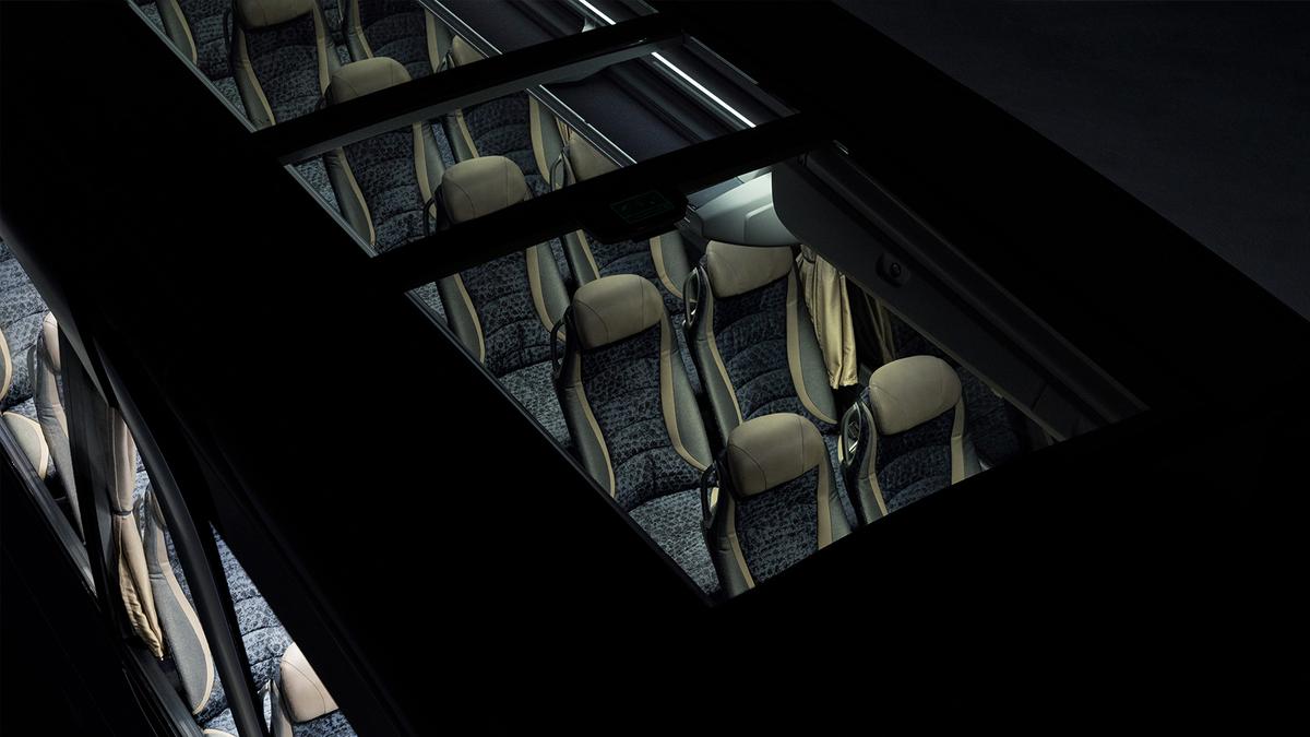 Noul autocar al celor de la FCSB. Foto: setra-bus.com