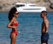 Zlatan Ibrahimovic, Marco Verratti și Jessica Aidi, pe plajă în Ibiza