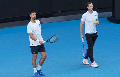 Andy Murray regretă decizia de a-l antrena pe Novak Djokovic