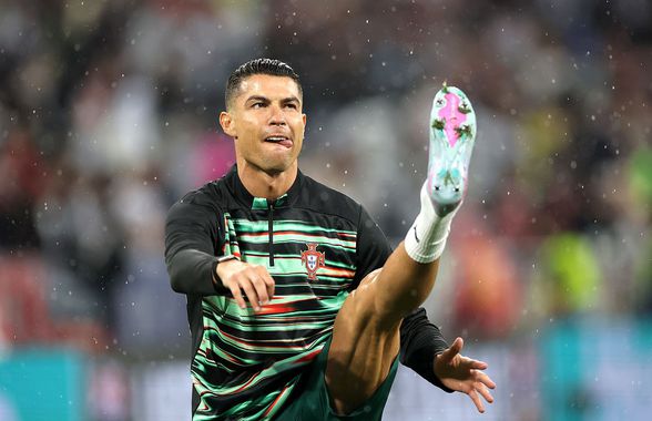 Ronaldo semnează, clubul aduce imediat și un antrenor nou