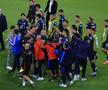 Scandal la Turcia - Paraguay » A devenit primul fotbalist din istorie eliminat pentru că și-a acoperit gura cu mâna