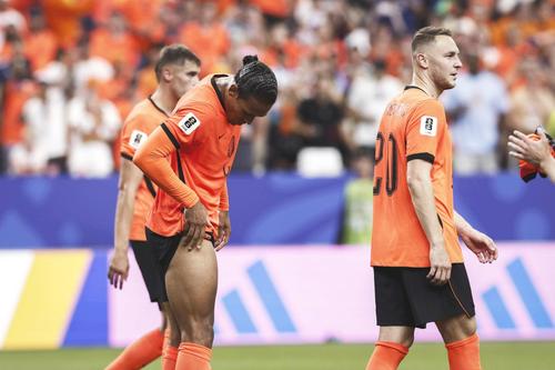 Van Dijk s-a ales cu probleme, după victoria spectaculoasă a Olandei/ FOTO Imago Images