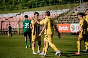 Dinamo - Gornik Leczna, primul amical al verii pentru „câini”: a venit și al doilea gol