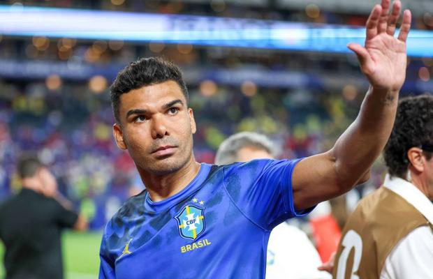 Acord! Casemiro a bătut palma cu noul lui club