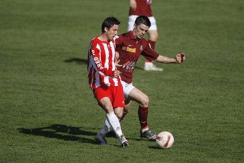 Florin Hidișan în tricoul celor de la UTA într-un meci cu CFR Cluj