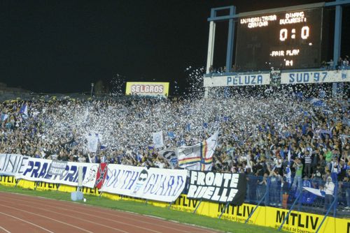 Rivalitatea Craiova - Dinamo se pregătește pentru un nou episod. FOTO: Arhivă Gazeta Sporturilor