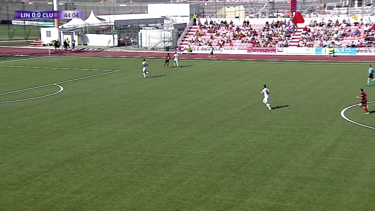 CFR Cluj, dezastru în apărare » Defensiva lui Șumudică, desființată de tiki-taka din Gibraltar