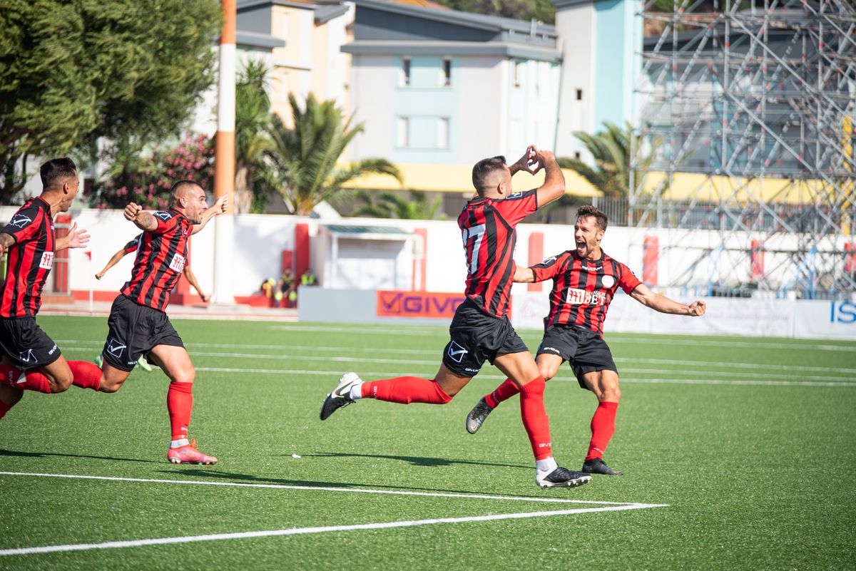 Lincoln Red Imps - CFR Cluj // turul II UCL