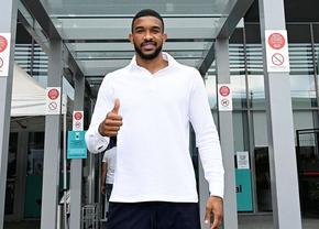 L-a și înlocuit pe De Ligt » Juventus transferă cel mai bun fundaș din Serie A în sezonul trecut