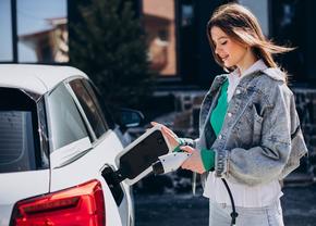 Ce înseamnă plug-in hybrid și cum funcționează