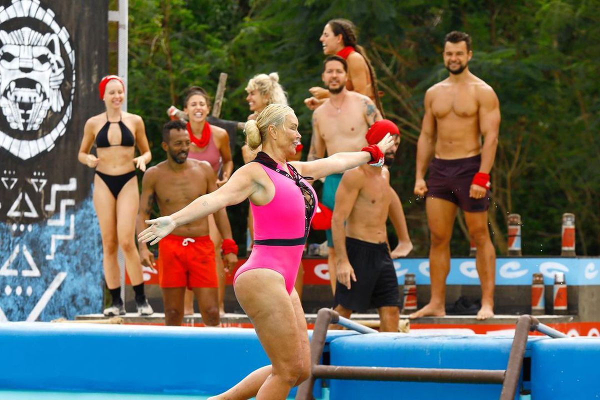 Ce pensie alimentară plătește Victor Pițurcă pentru băiatul pe care îl are cu Vica Blochina