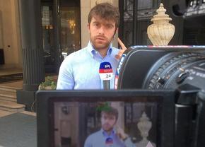 Cât timp petrece Fabrizio Romano, jurnalistul specializat în mercato, în fața telefonului » Fanilor nu le-a venit să creadă când au văzut imaginea