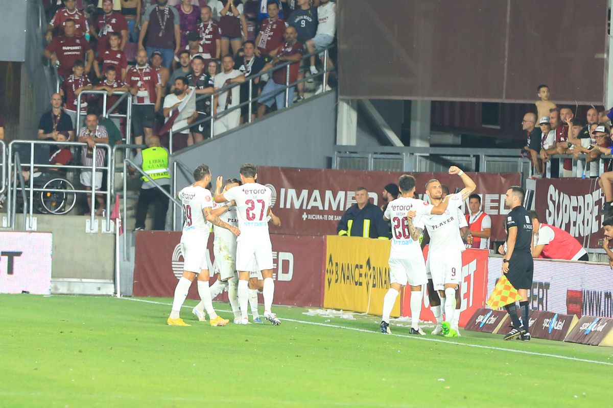 Neil Lennon confirmă următorul transfer al Rapidului: „Îl cunosc foarte bine, va aduce calitate lotului!”