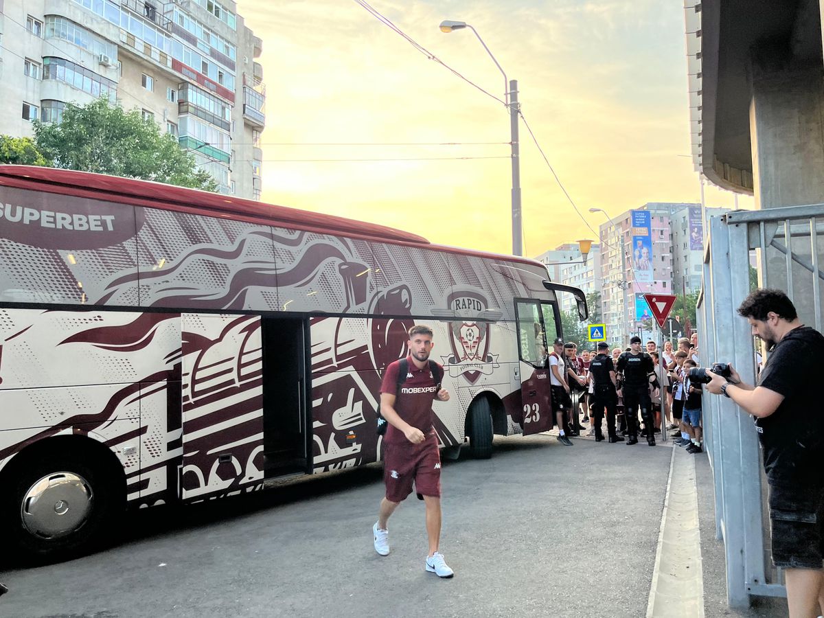 Imagini dinainte de Rapid - CFR Cluj