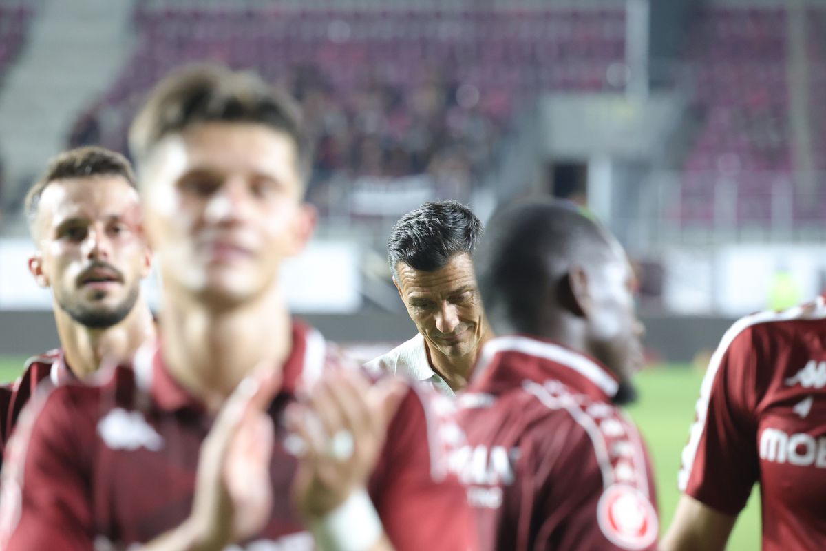 Gâlcă și-a explicat decizia-surpriză în conferință: „Nu făcuse un meci prea reușit”