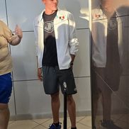 Ceasul purtat de David Popovici, la plecarea către Singapore