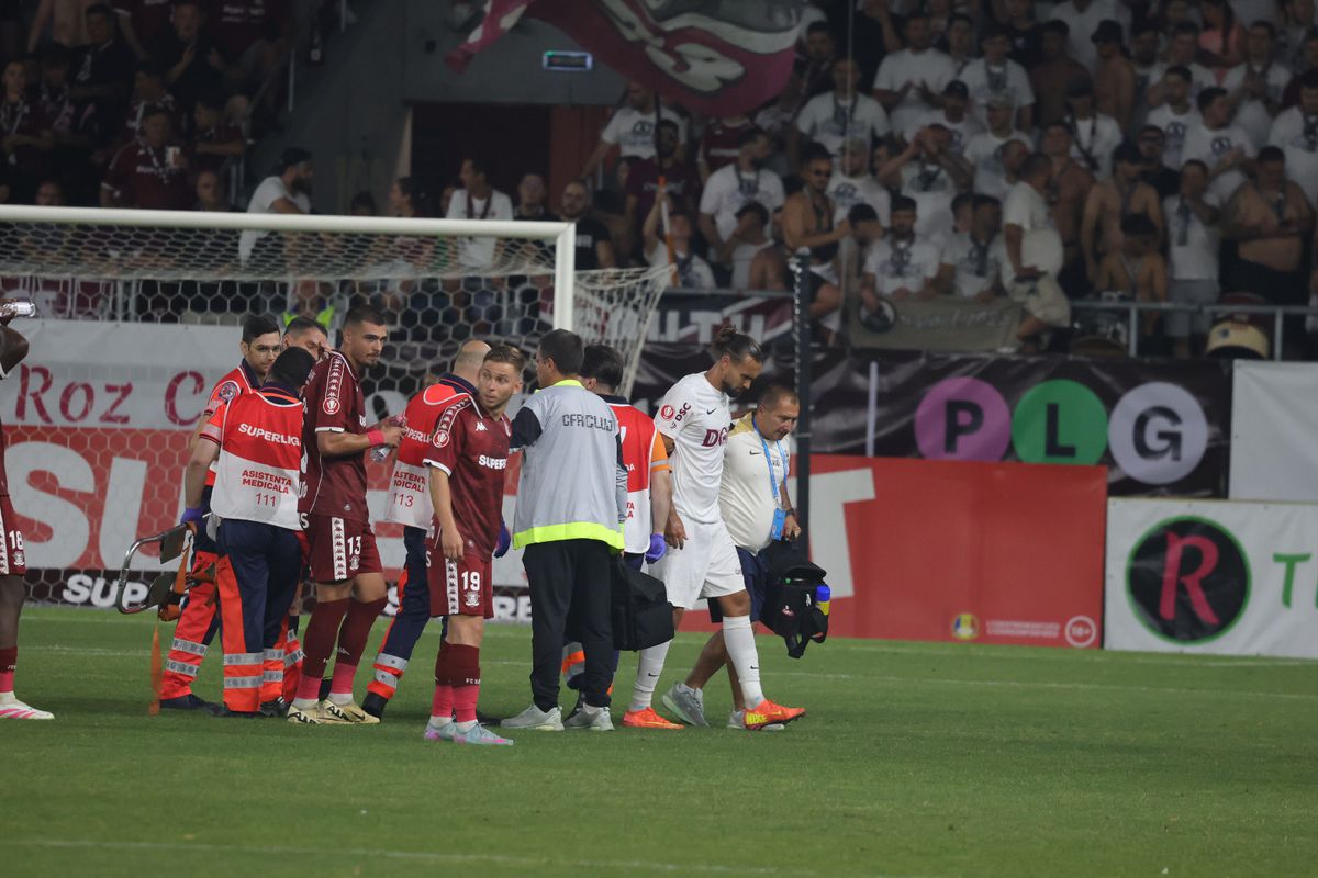 Imagini de meci de la Rapid - CFR Cluj