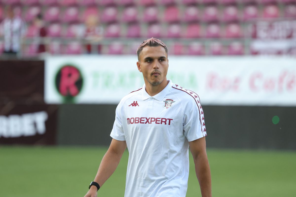 Imagini de pe gazon înainte de Rapid - CFR Cluj/ foto: Ionuț Iordache (GSP)