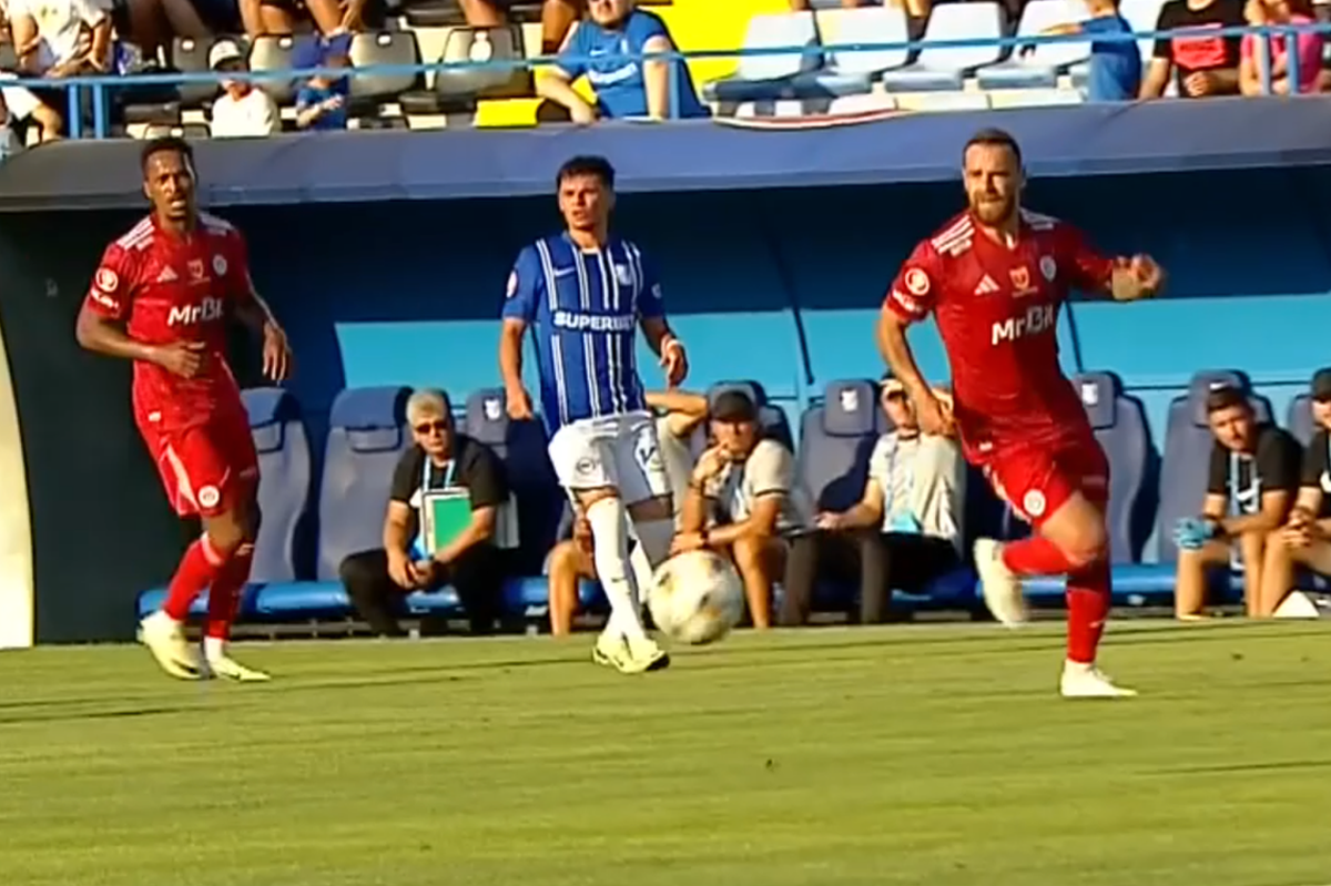 Fotbalistul dorit de Becali la FCSB a comis o gafă impardonabilă în Farul - Oțelul