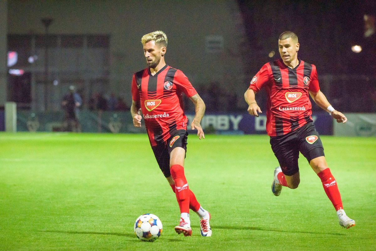 „Regii” sponsorilor în Superligă: nu se apropie de austrieci, dar o formație din România este „burdușită” de sigle! La polul opus, singura echipă cu ZERO parteneri