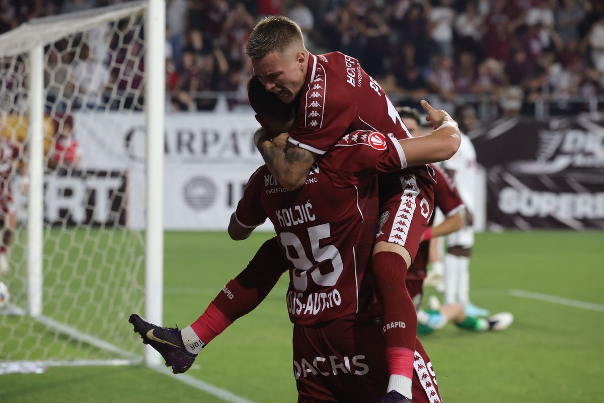 Imagini de meci de la Rapid - CFR Cluj