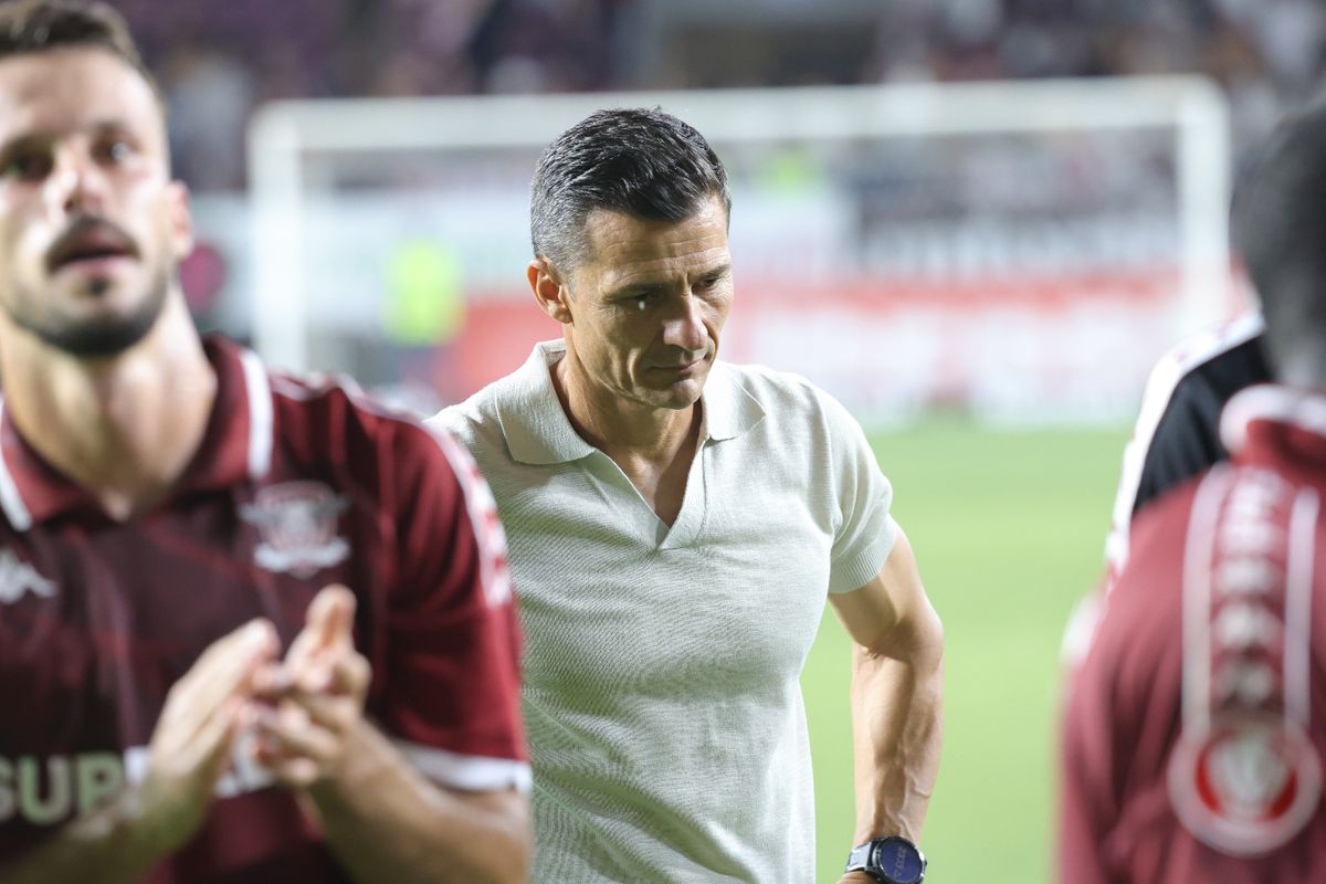 Cum a fost surprins Costel Gâlcă în fața galeriei, când Peluza Rapidului a început să scandeze împotriva Stelei