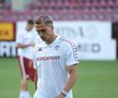 Cristi Manea. Imagini de pe gazon înainte de Rapid - CFR Cluj/ foto: Ionuț Iordache (GSP)