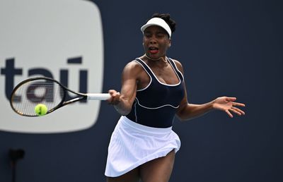 „De ce nu?” » Înainte de a reveni pe teren la vârsta de 45 de ani, Venus Williams a vorbit despre întoarcerea în tenis a surorii ei Serena