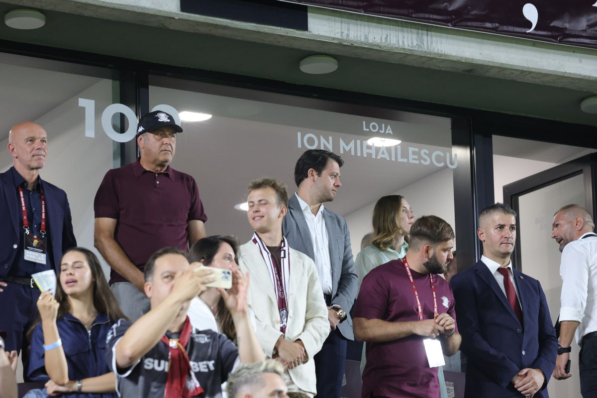 Rapid - CFR Cluj, imagini de la începutul meciului