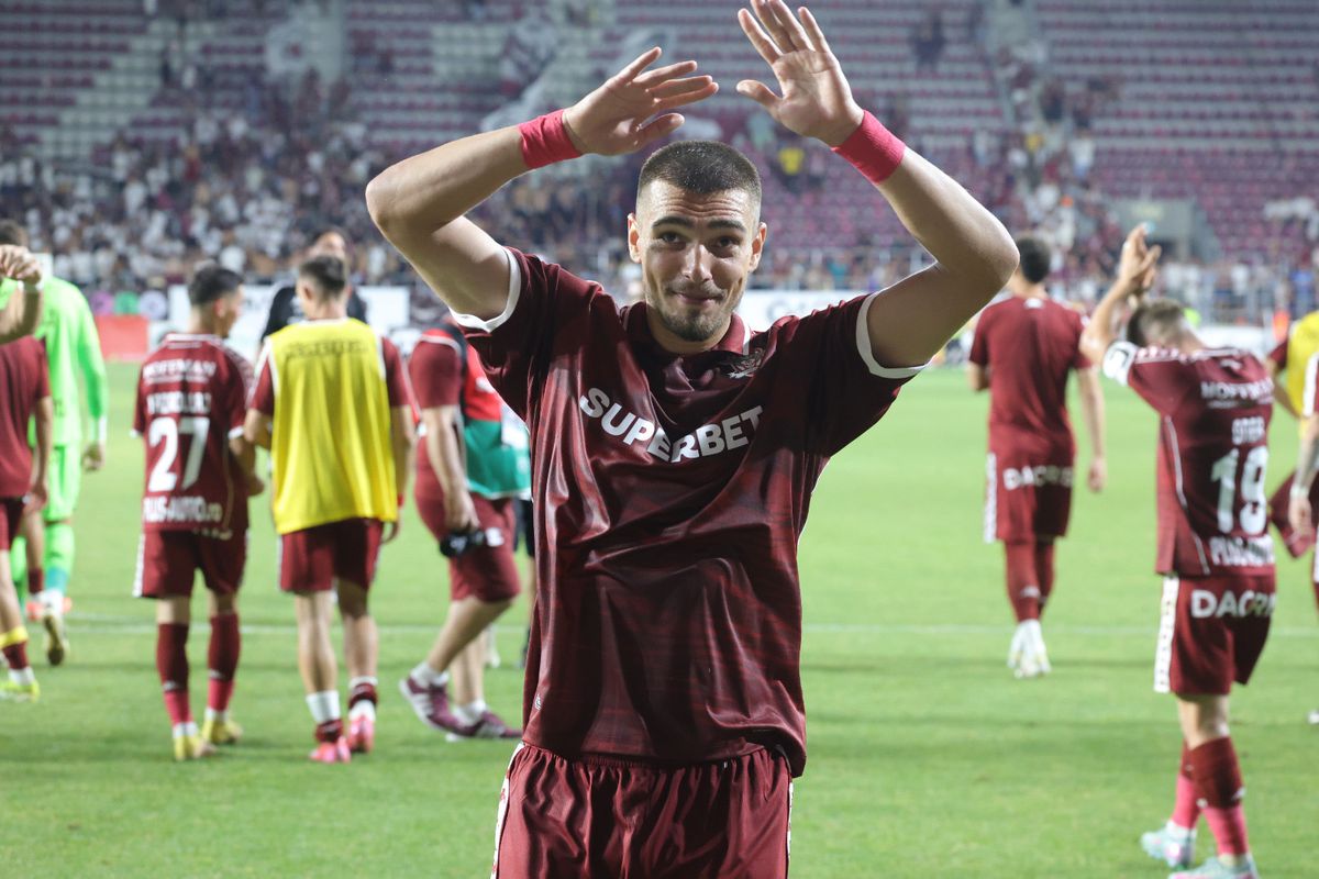 Imagini de meci de la Rapid - CFR Cluj