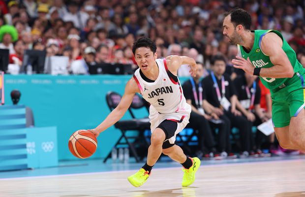 Chicago Bulls l-a transferat pe cel mai scund jucător din NBA