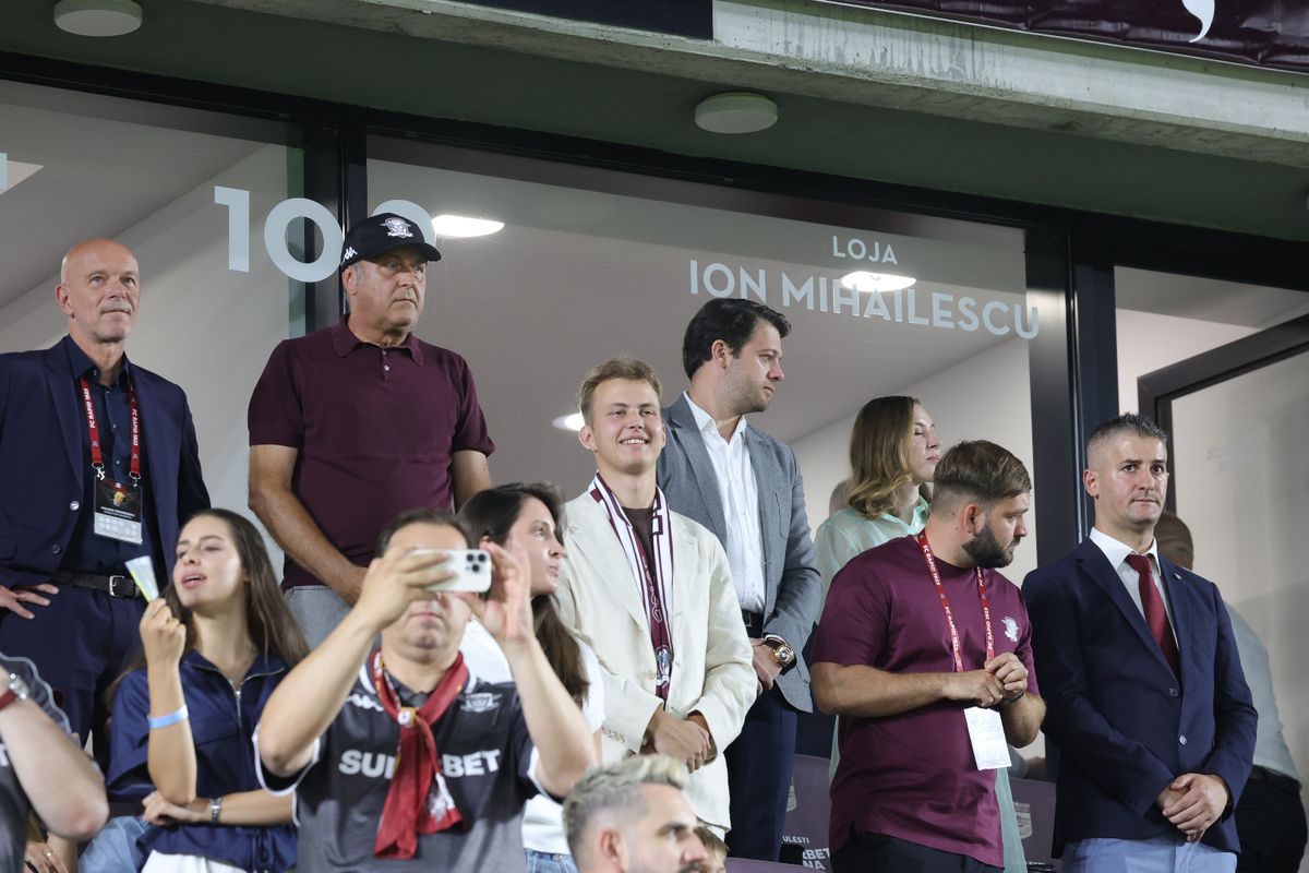 Rapid - CFR Cluj, imagini de la începutul meciului