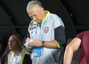 Decizia curioasă luată de Dan Petrescu pentru Rapid - CFR Cluj