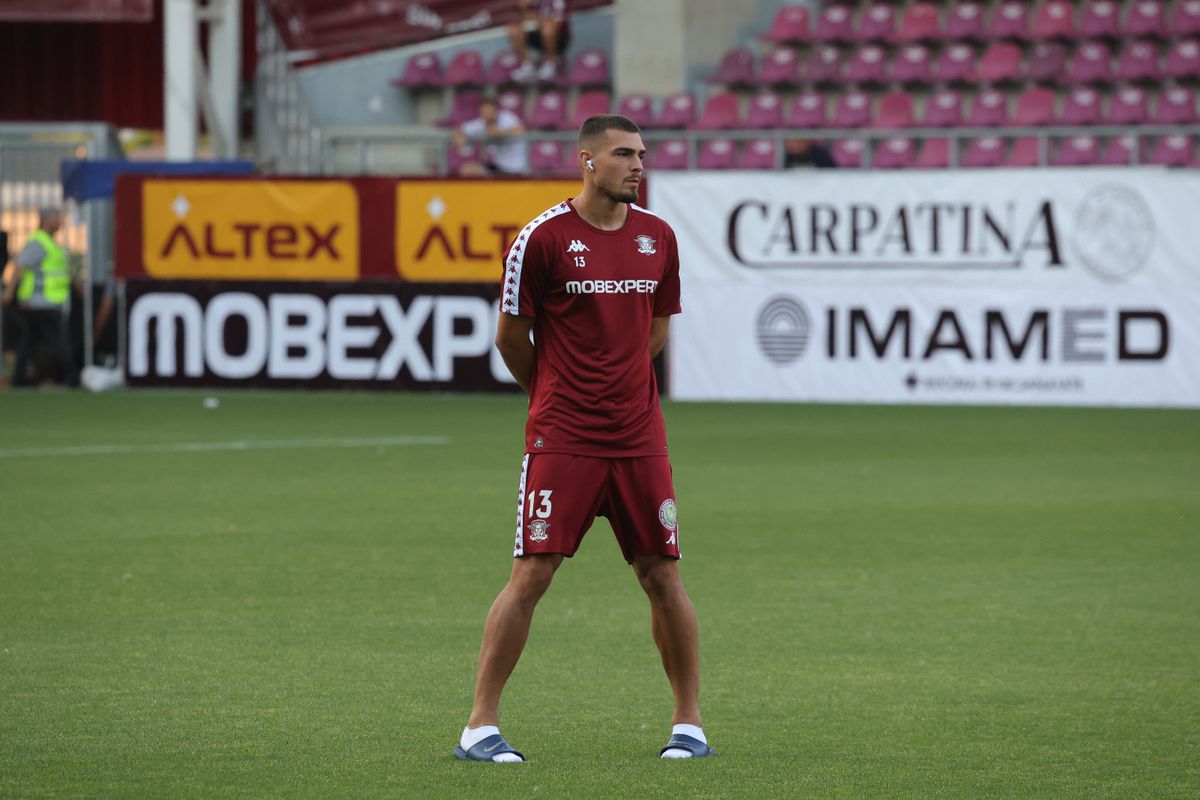 Imagini de pe gazon înainte de Rapid - CFR Cluj/ foto: Ionuț Iordache (GSP)