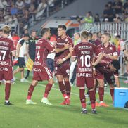 Tobias Christensen și Alex Dobre au intrat în conflict în meciul dintre Rapid și CFR Cluj. Foto: Ionuț Iordache GSP