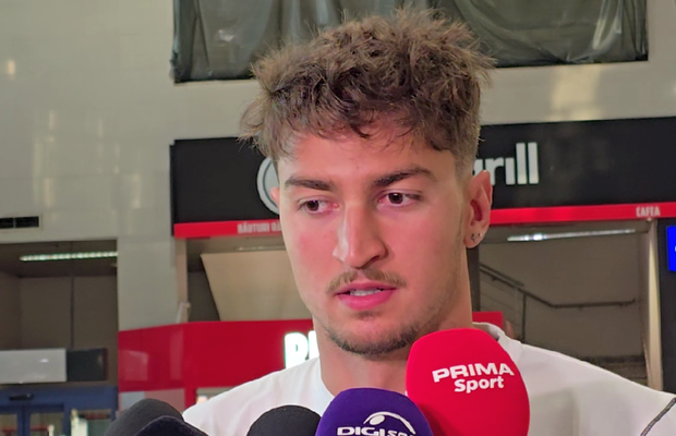 „Am patru probe și sper la patru finale” » Cel mai înalt înotător din România are planuri mari la Campionatele Mondiale din Singapore