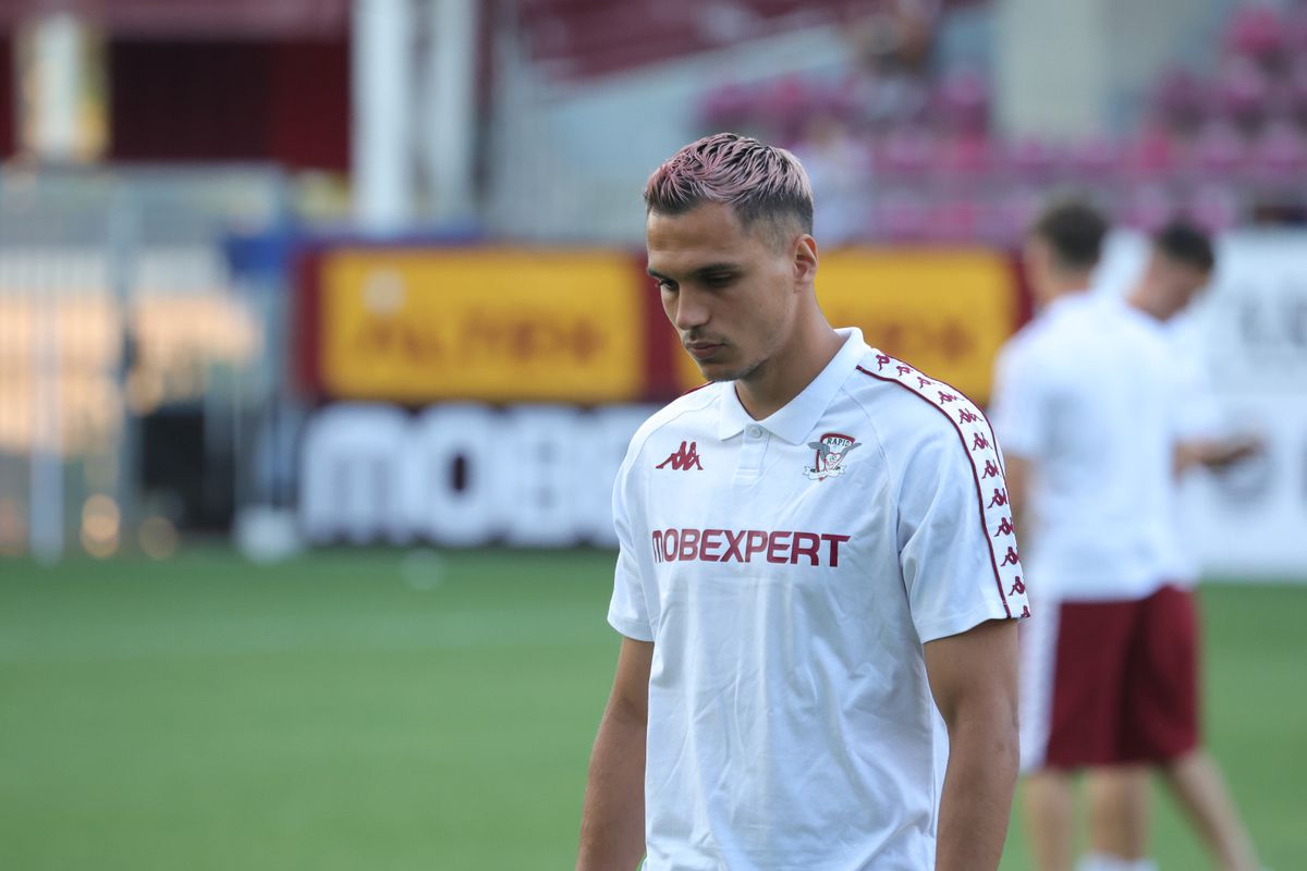 Imagini de pe gazon înainte de Rapid - CFR Cluj/ foto: Ionuț Iordache (GSP)