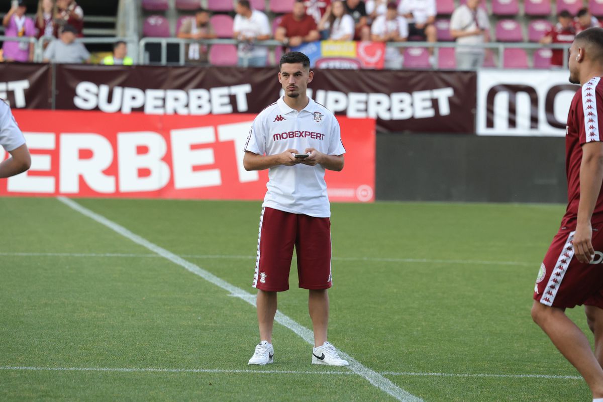 Imagini de pe gazon înainte de Rapid - CFR Cluj/ foto: Ionuț Iordache (GSP)