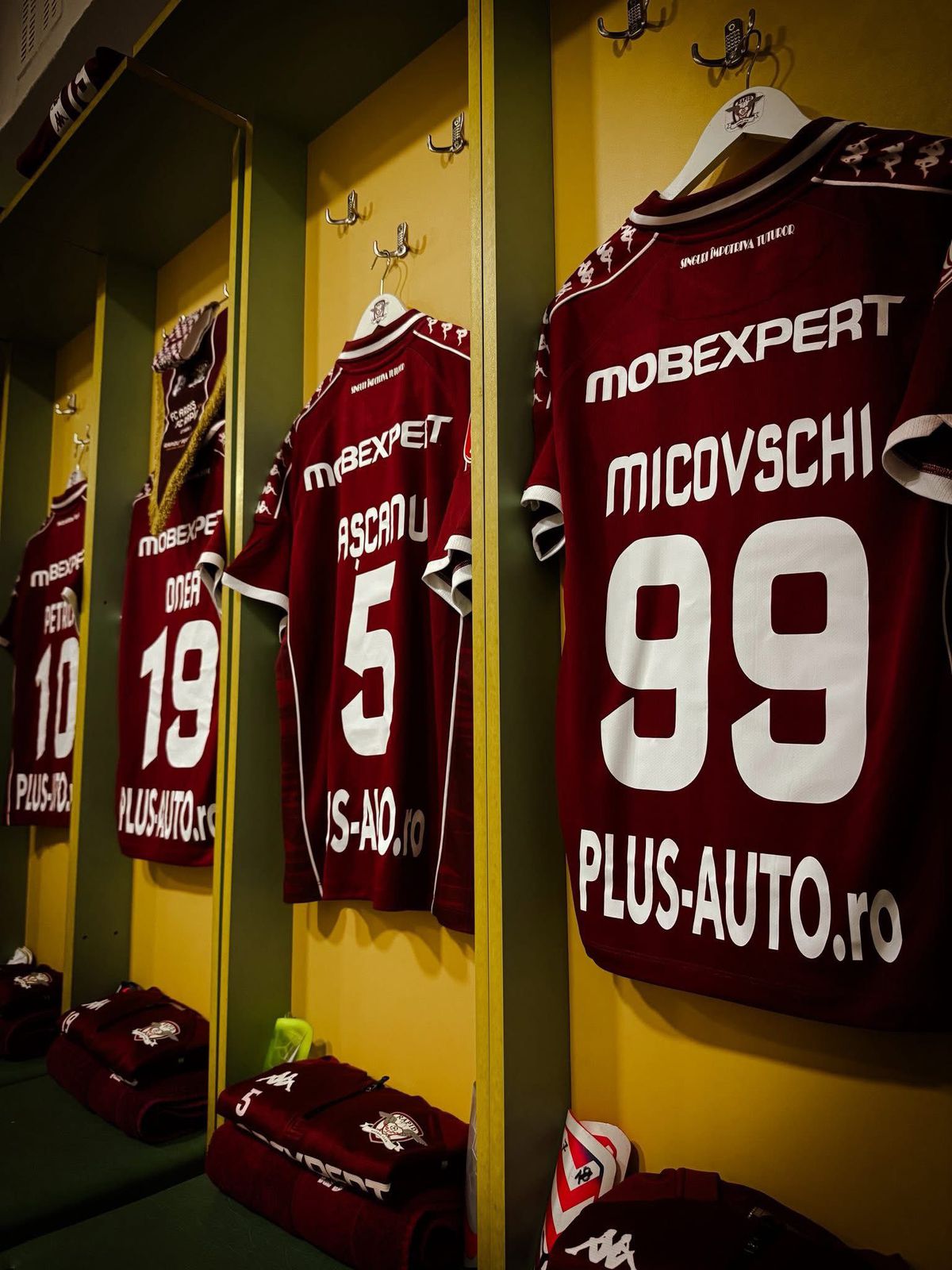 Rapid are un nou sponsor pe tricou la meciul cu CFR Cluj