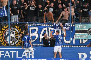 „Șlapii și Tik-Tok-ul, un duet letal” » Ce nu s-a văzut la TV în Farul - Oțelul: predicția lui Ianis Zicu s-a împlinit